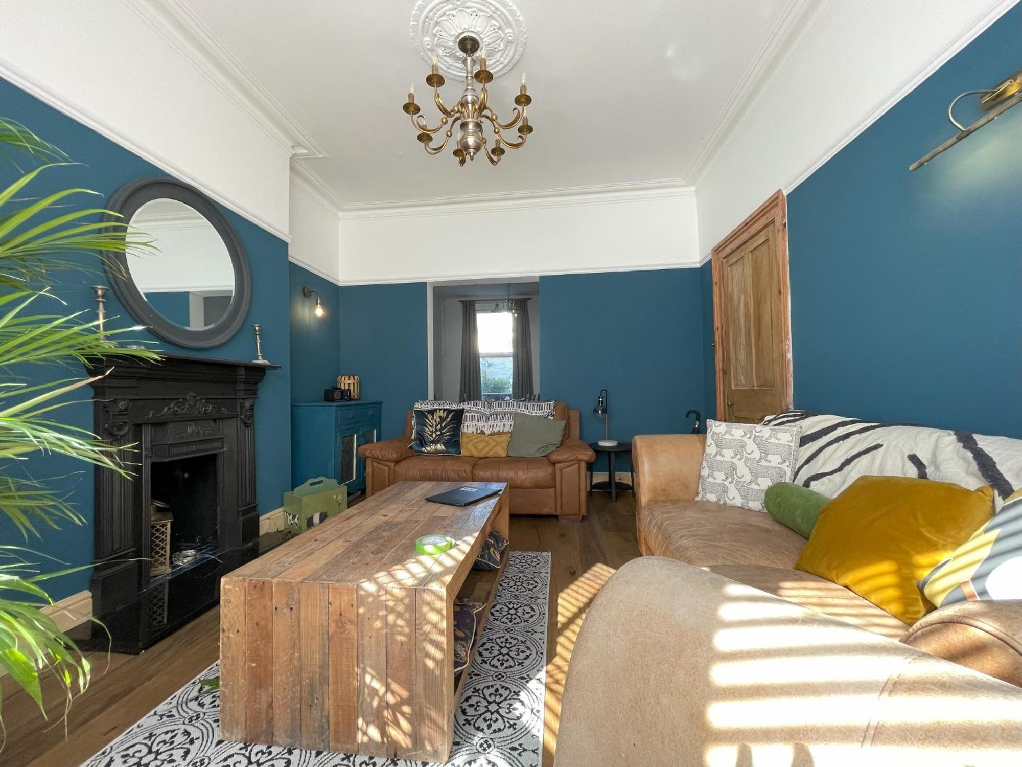Stylish 5-Bedroom House Near Tunnels Beach Ilfracombe Exterior foto